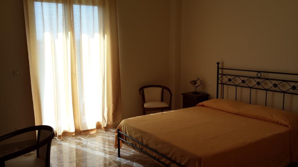 B&B Capo Sant'Alessio Сант-Алессио-Сикуло Экстерьер фото