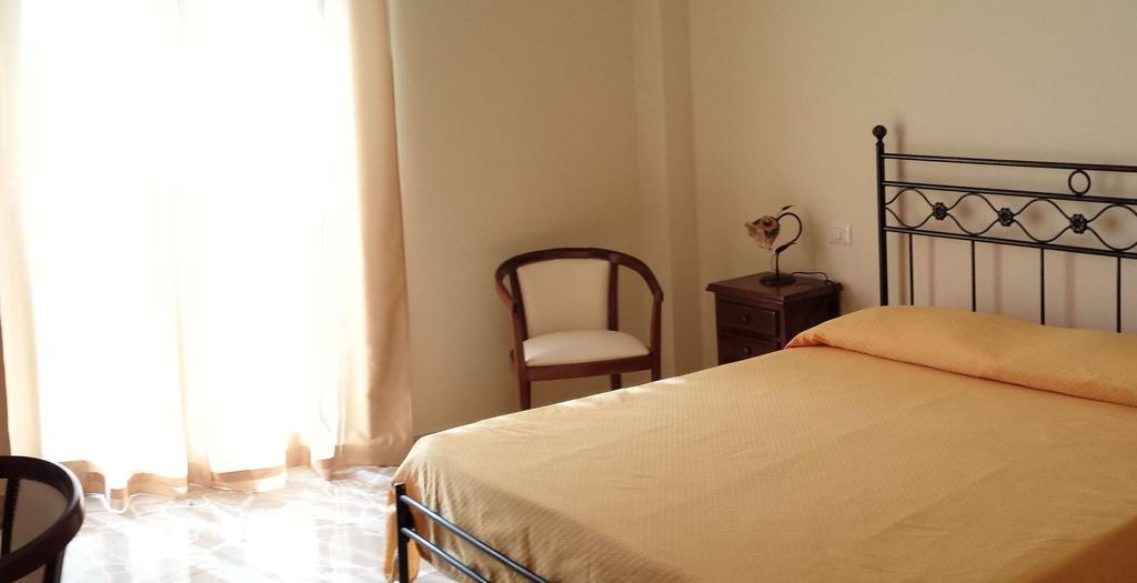 B&B Capo Sant'Alessio Сант-Алессио-Сикуло Номер фото
