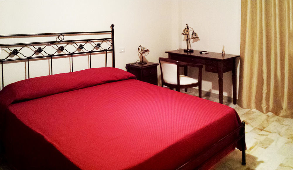 B&B Capo Sant'Alessio Сант-Алессио-Сикуло Экстерьер фото